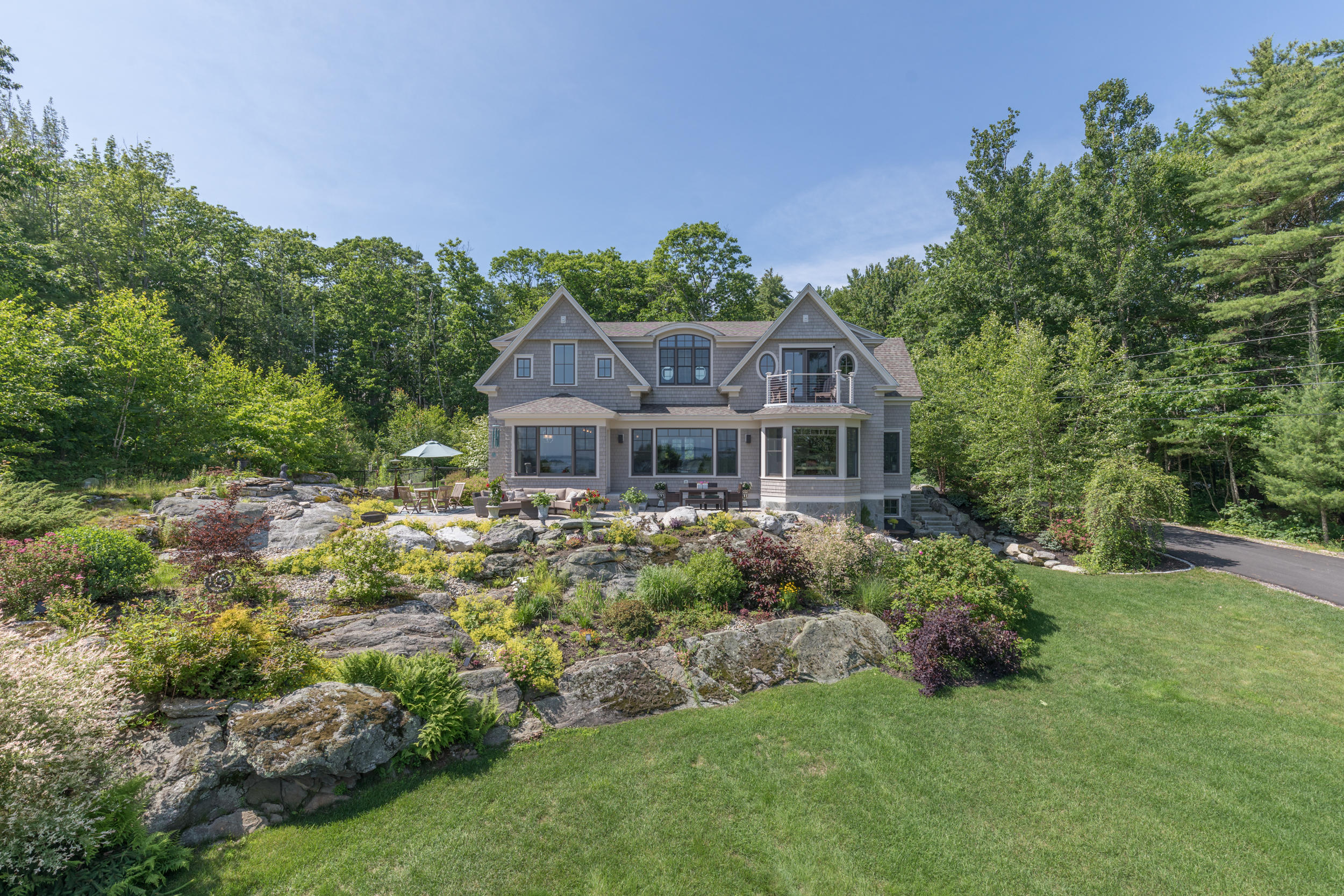 107 Ravine Drive Cumberland Foreside, ME 04110 - Photo 3 of 43 107_ravine_ext_web-2
