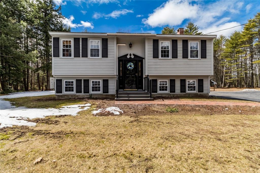 960 Pequawket Trail Standish, ME 04085 - Photo 1 of 35 Photo