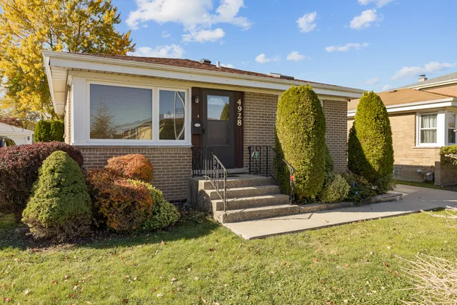 $429,896 | 4928 North Overhill Avenue, Norridge, IL 60706