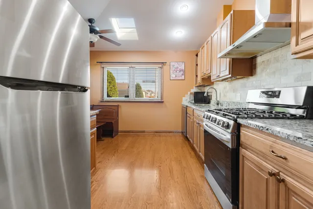 $429,896 | 4928 North Overhill Avenue, Norridge, IL 60706