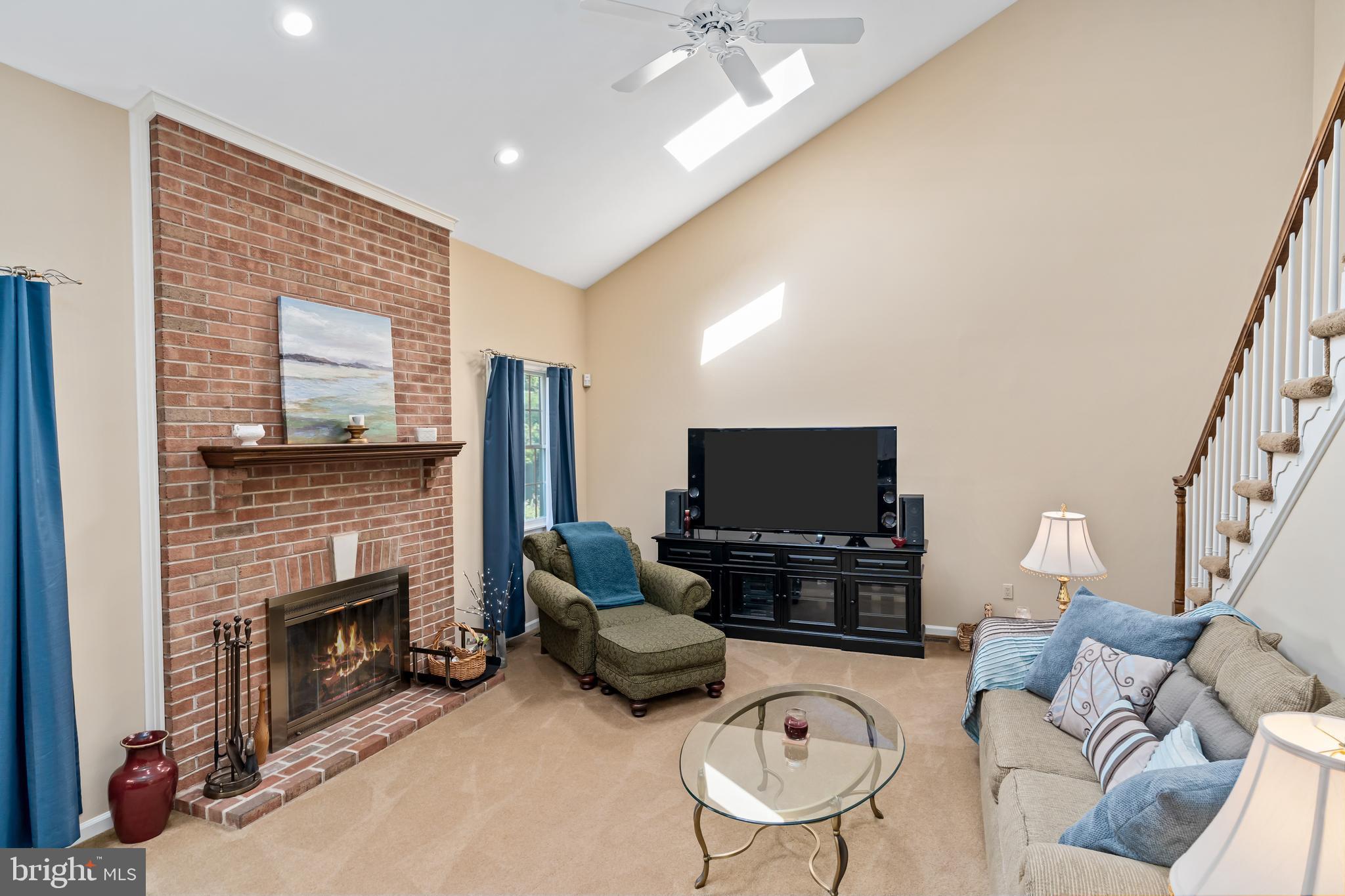 7 Clearbrook Lane Sewell, NJ 08080 - Photo 16 of 45 Cozy Family Room with Vaulted Ceilings & Skylights