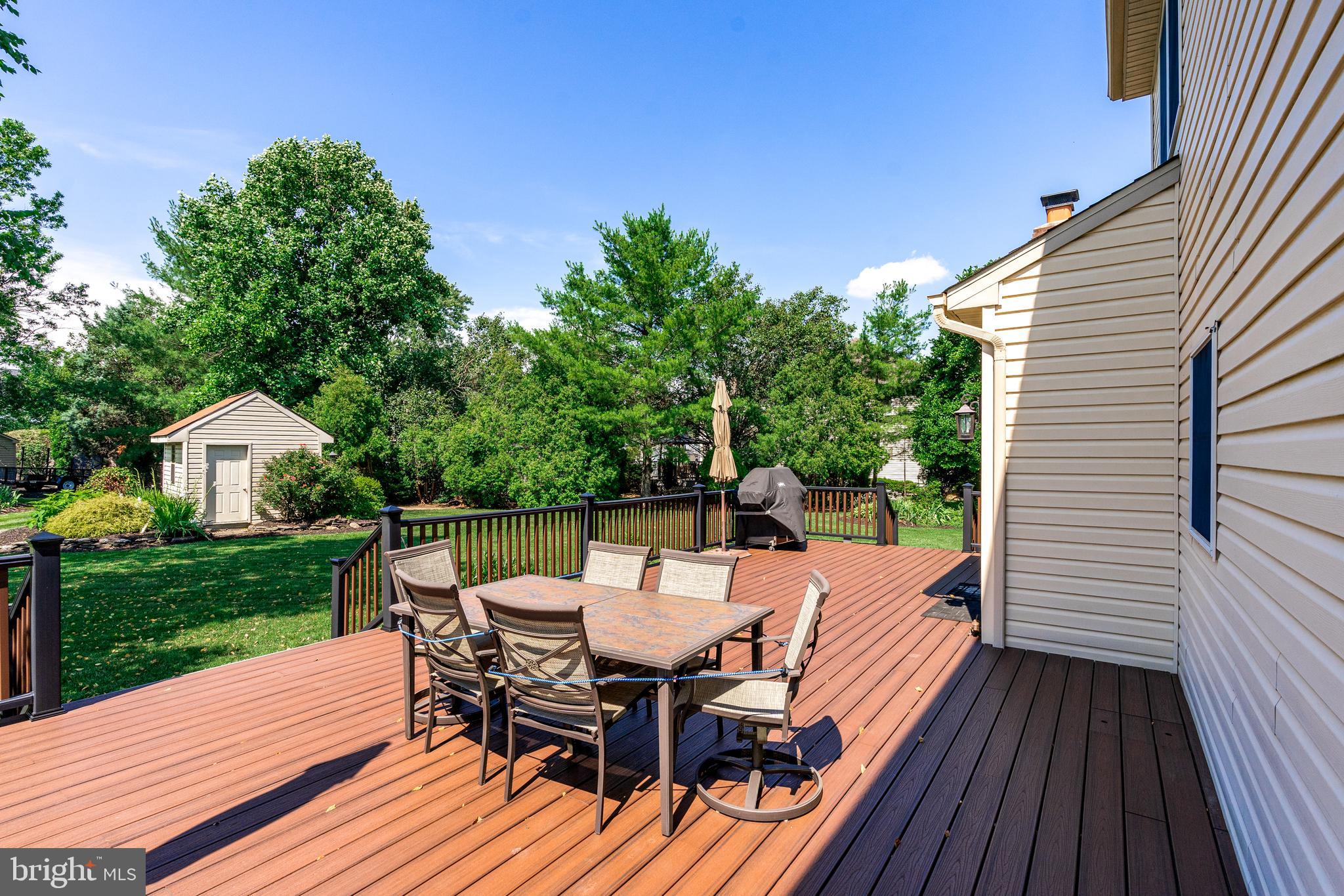 7 Clearbrook Lane Sewell, NJ 08080 - Photo 36 of 45 20x40 Trex Deck