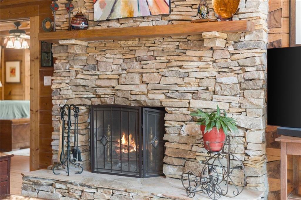 962 Watkins Field Road Clayton, GA 30525 - Photo 8 of 75