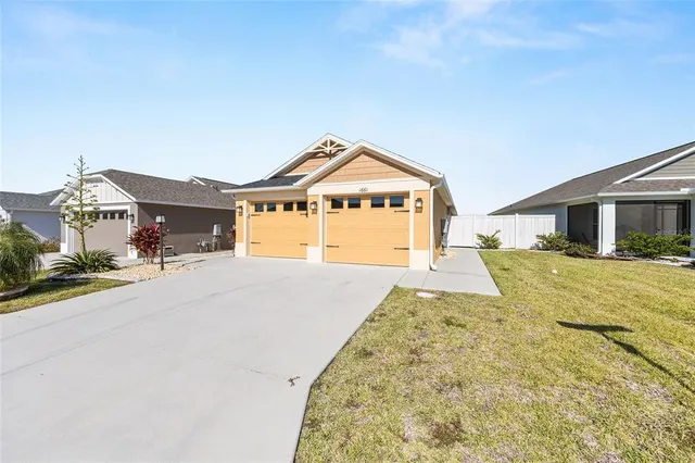 $379,000 | 1661 Sara Street, The Villages, FL 34762