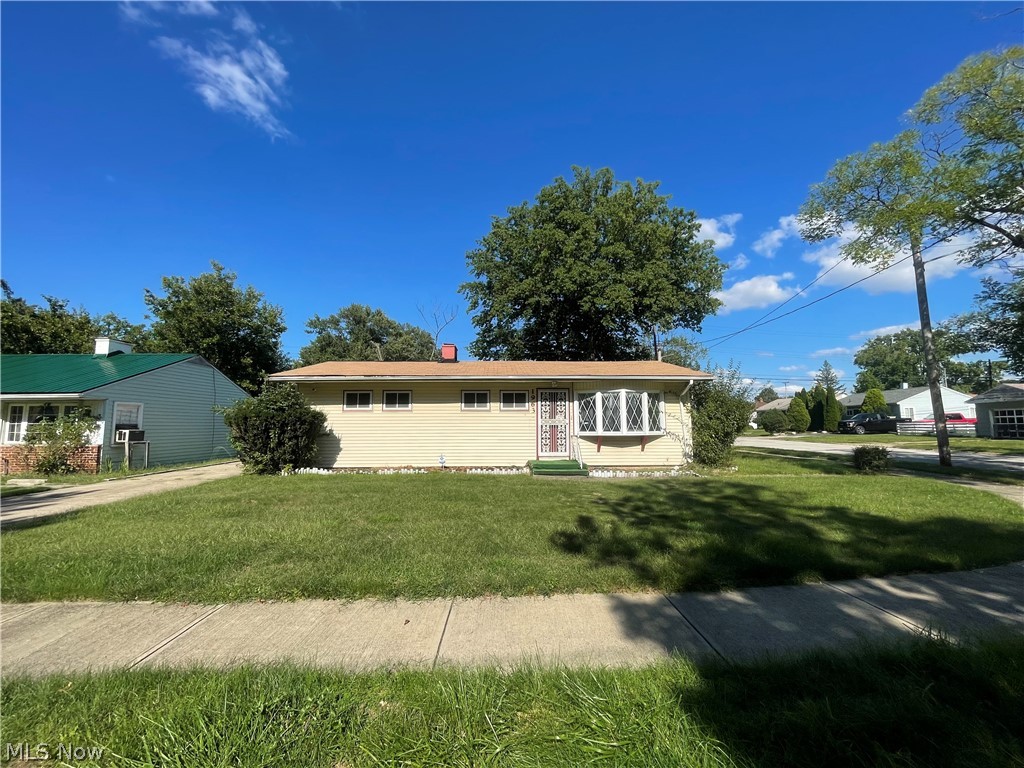 1963 Rookwood Road Cleveland, OH 44112 - Photo 1 of 20 Gallery Image 1