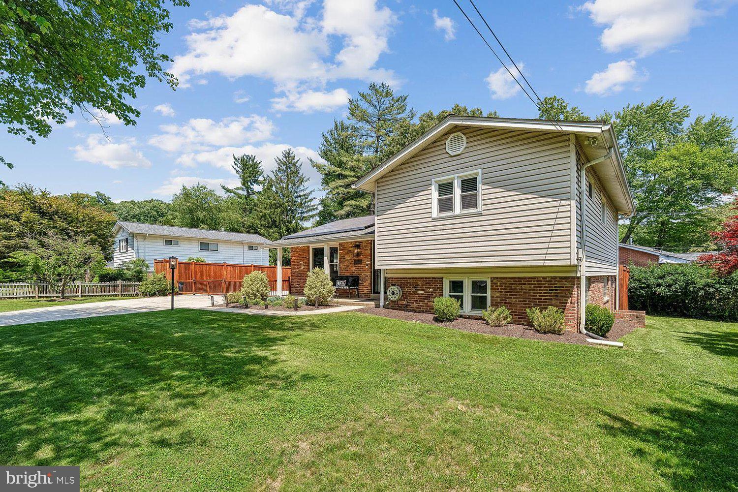 716 Carter Road Rockville, MD 20852 - Photo 2 of 55 Front Yard