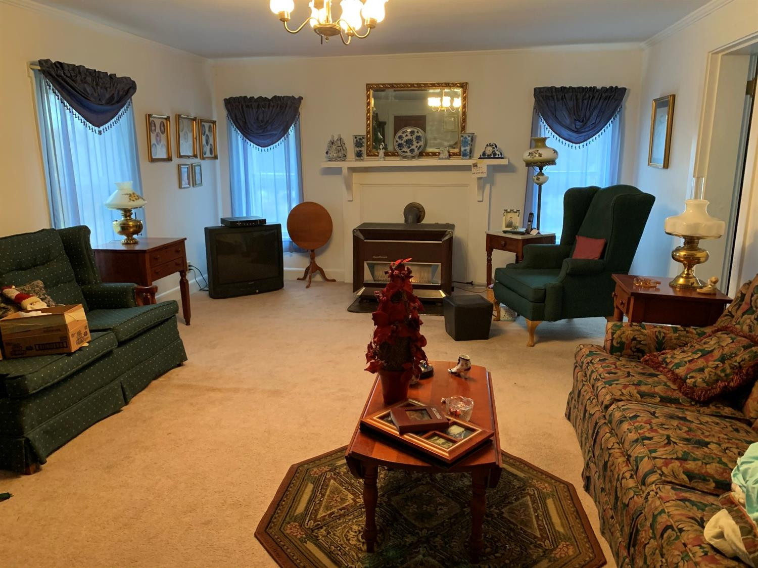 283 Christmas Ridge Road Berea, KY 40403 - Photo 2 of 28 Photo 2
