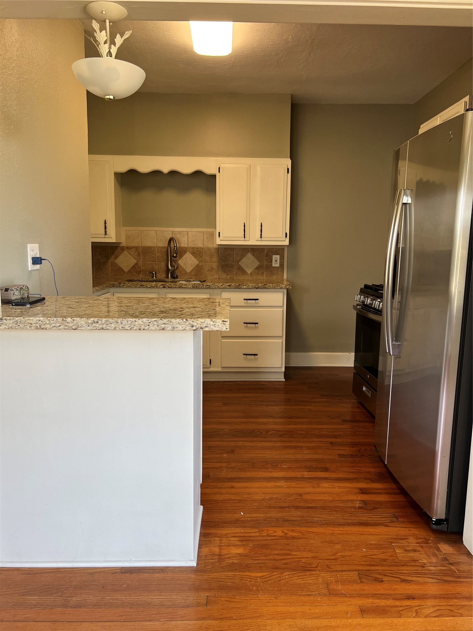4410 Avenue R 1/2 Rear Galveston, TX 77550 - Photo 5 of 12 KITCHEN VIEW