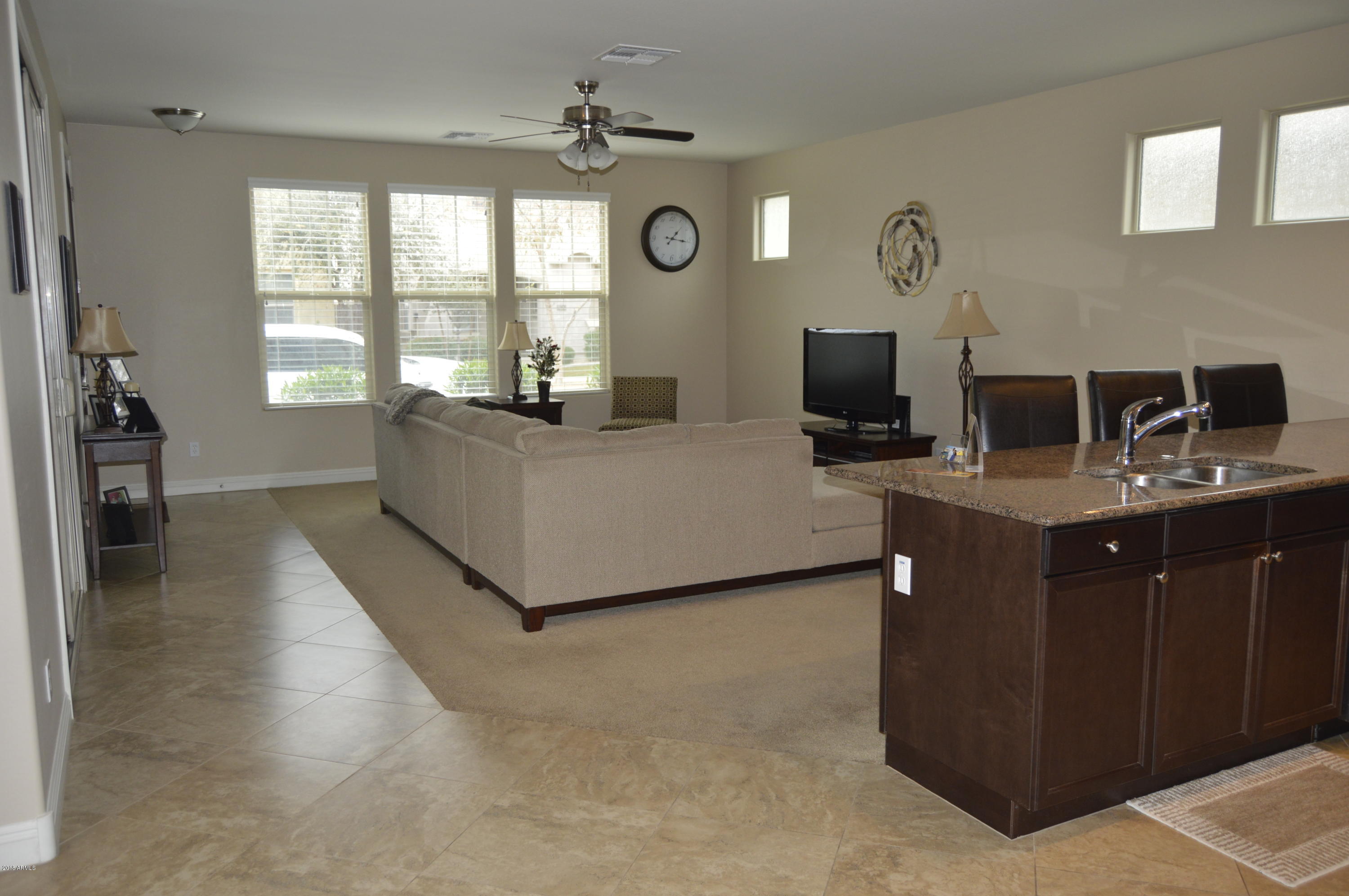 3471 East Sheffield Road Gilbert, AZ 85296 - Photo 6 of 29 _DSC0016