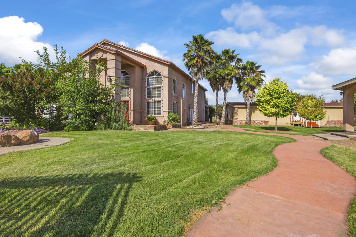 7300 South Frick Road Stockton, CA 95215 - Photo 2 of 83