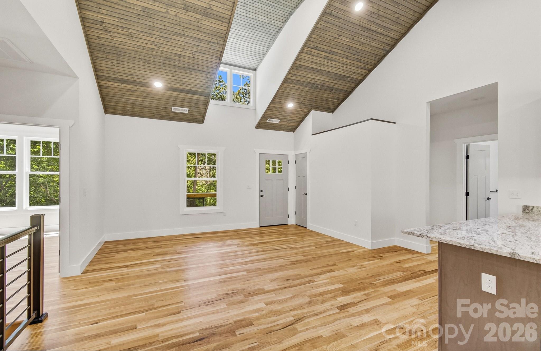73 Rocking Porch Road Asheville, NC 28805 - Photo 3 of 47