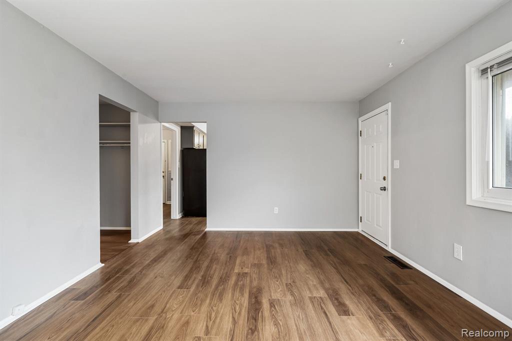 20458 Indiana Street Detroit, MI 48221 - Photo 5 of 18 Gallery Image 5