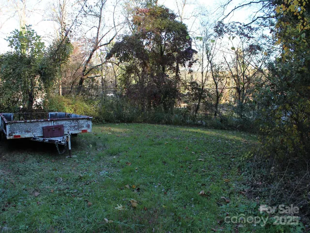 $195,000 | 709 Wickins Drive, Hendersonville, NC 28791