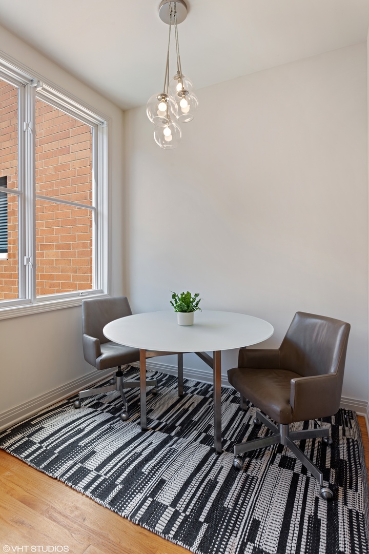 1135 West Monroe Street Chicago, IL 60607 - Photo 6 of 22