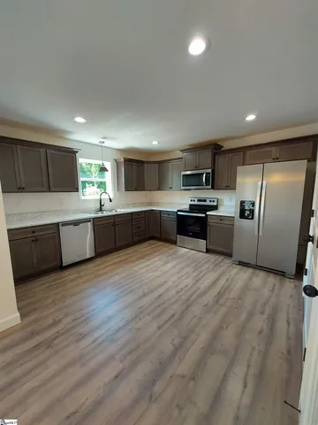 $375,000 | 147 State Rd S-42-779, Inman, SC 29349