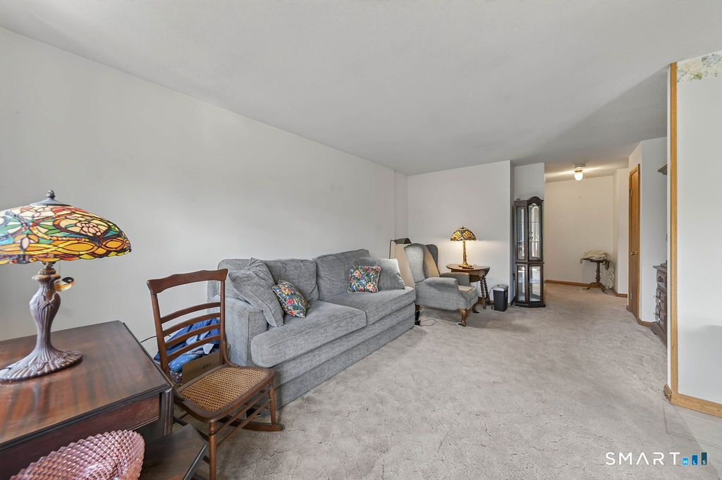 25 Florence Road, Unit 19 Branford, CT 06405 - Photo 3 of 28 Gallery Image 3