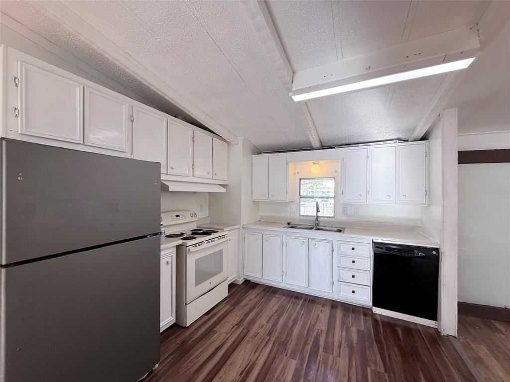111 King Road Hackberry, TX 75036 - Photo 13 of 26
