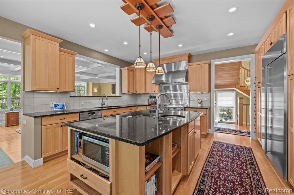 1041 Greentree Road Bloomfield Hills, MI 48304 - Photo 19 of 70