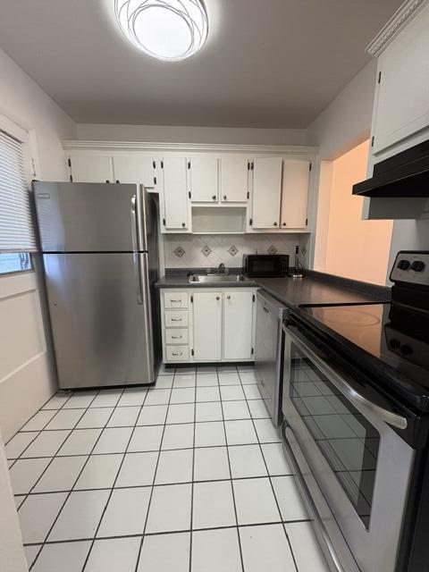 5501 Northwest 2nd Avenue, Unit 1020 Boca Raton, FL 33487 - Photo 6 of 14 Kitchen