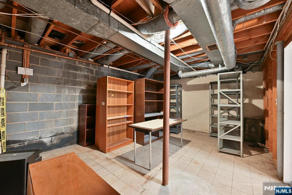 195 Elm Road Englewood, NJ 07631 - Photo 25 of 49