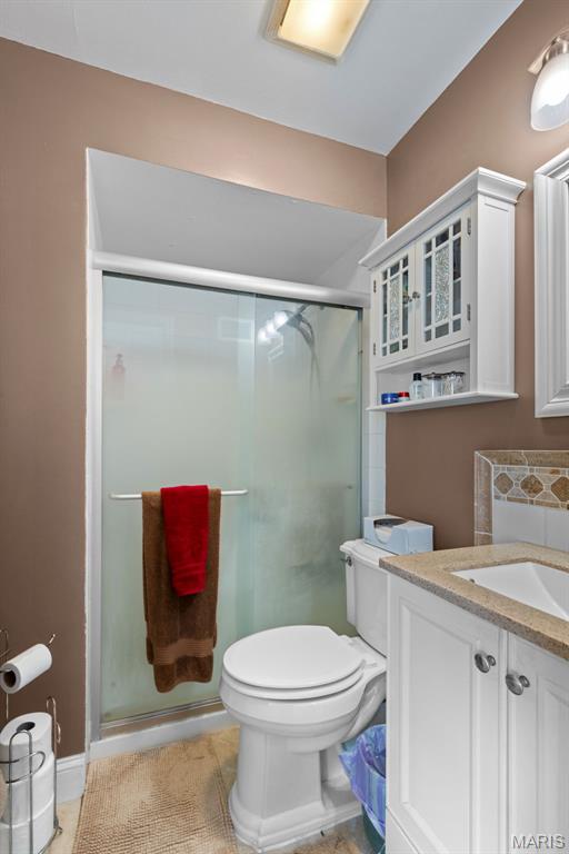 677 Rustic Valley Drive Ballwin, MO 63021 - Photo 15 of 34