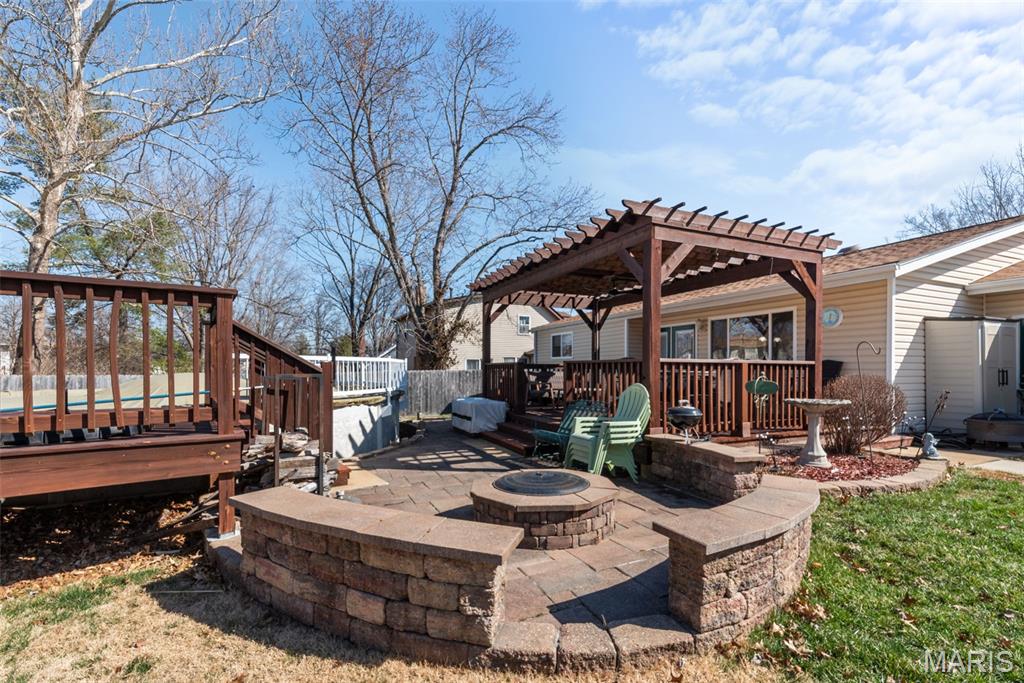 677 Rustic Valley Drive Ballwin, MO 63021 - Photo 31 of 34