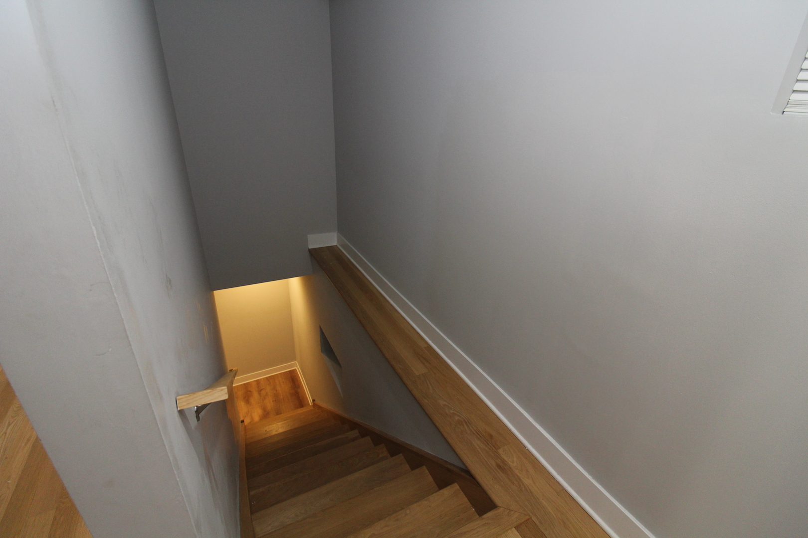 1411 West Taylor Street, Unit 1R Chicago, IL 60607 - Photo 10 of 17 a view of a hallway with wooden floor