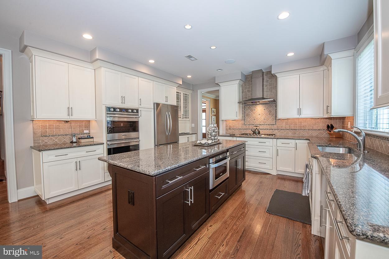 232 Valley Ridge Road Haverford, PA 19041 - Photo 11 of 45