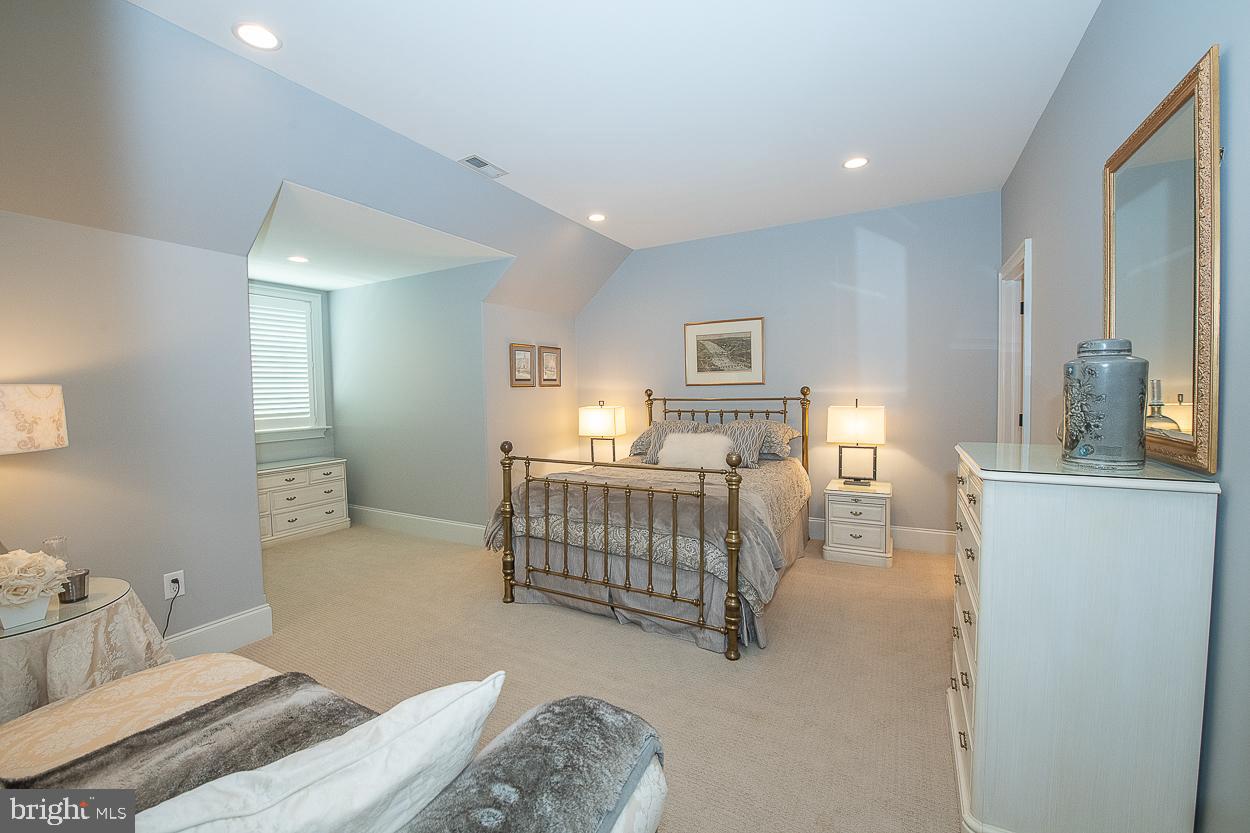 232 Valley Ridge Road Haverford, PA 19041 - Photo 26 of 45