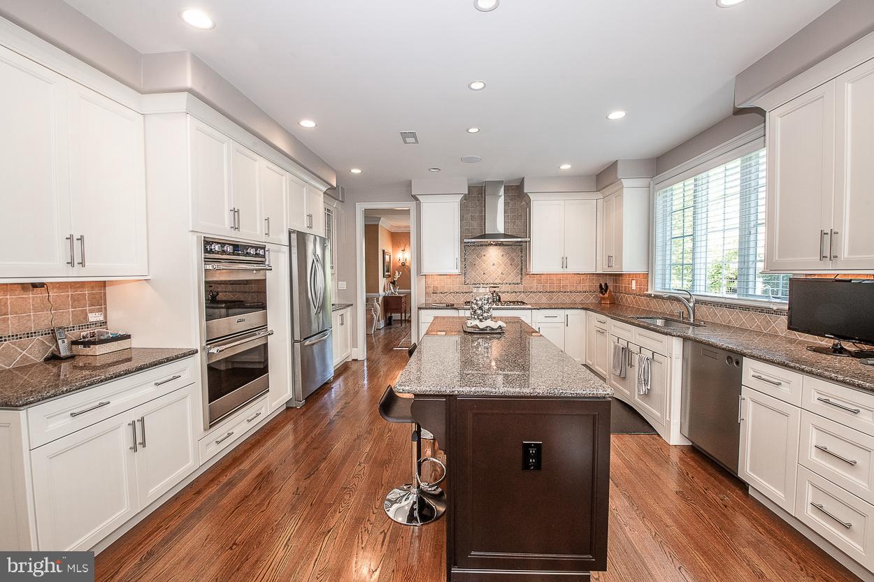 232 Valley Ridge Road Haverford, PA 19041 - Photo 10 of 45