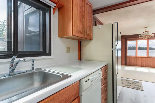 $3,500 | 7 Howards Grove Road, Derry, NH 03038