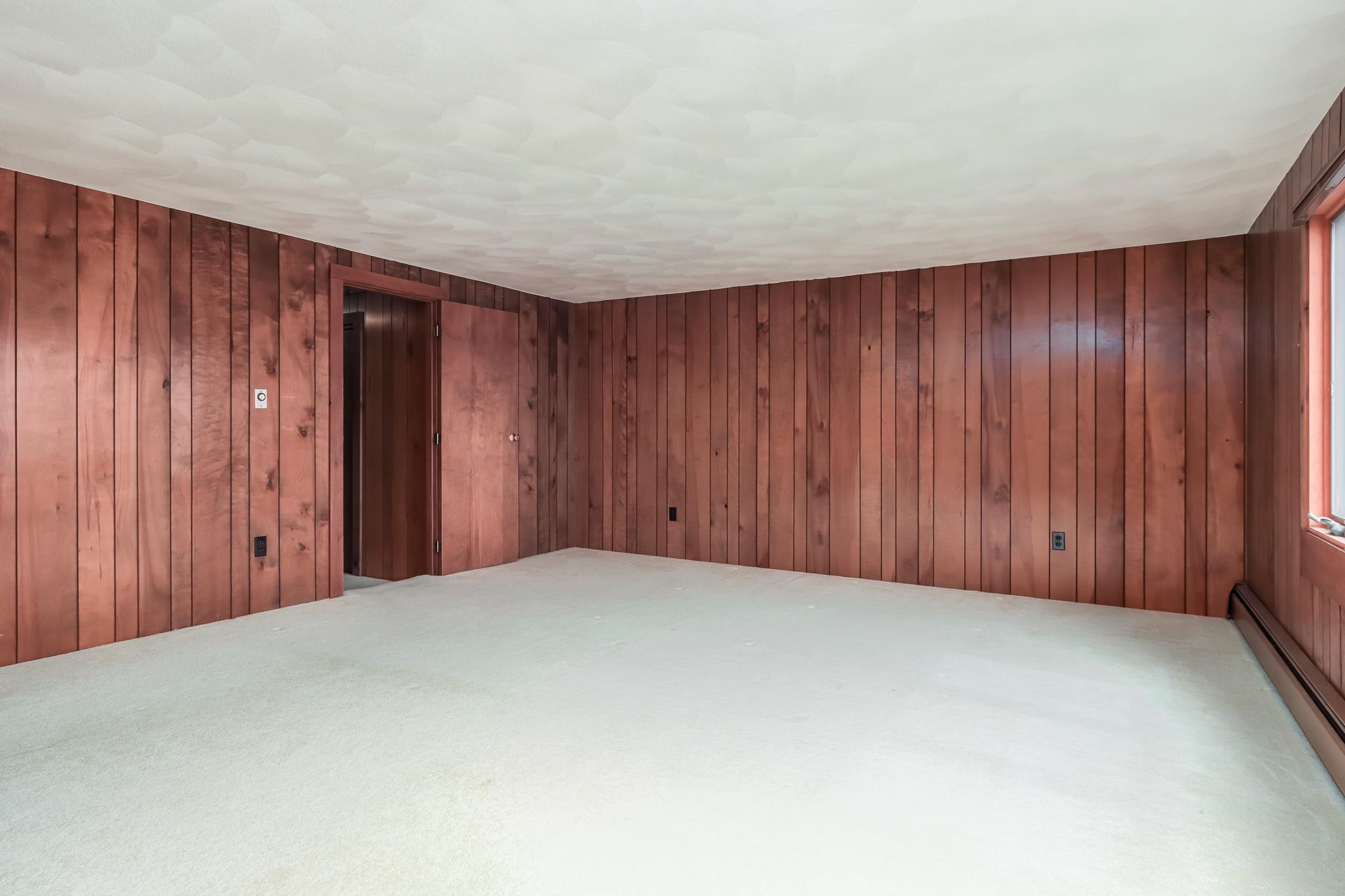 7 Howards Grove Road Derry, NH 03038 - Photo 21 of 32