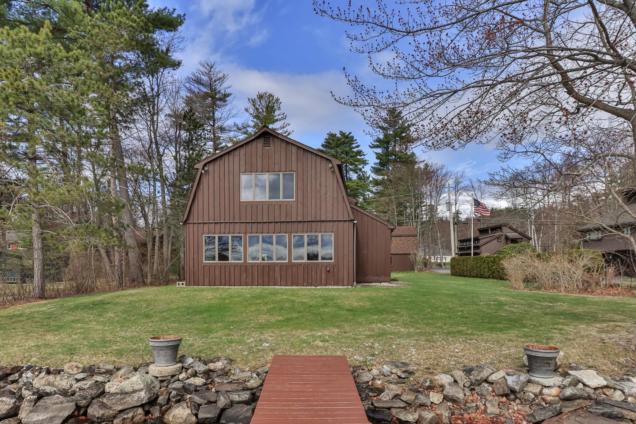 7 Howards Grove Road Derry, NH 03038 - Photo 30 of 32