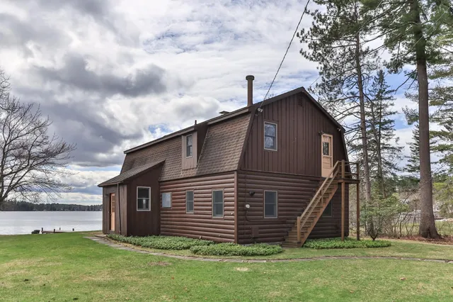 $3,500 | 7 Howards Grove Road, Derry, NH 03038
