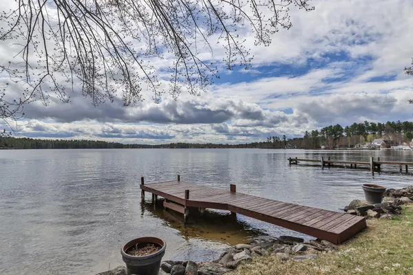 $3,500 | 7 Howards Grove Road, Derry, NH 03038