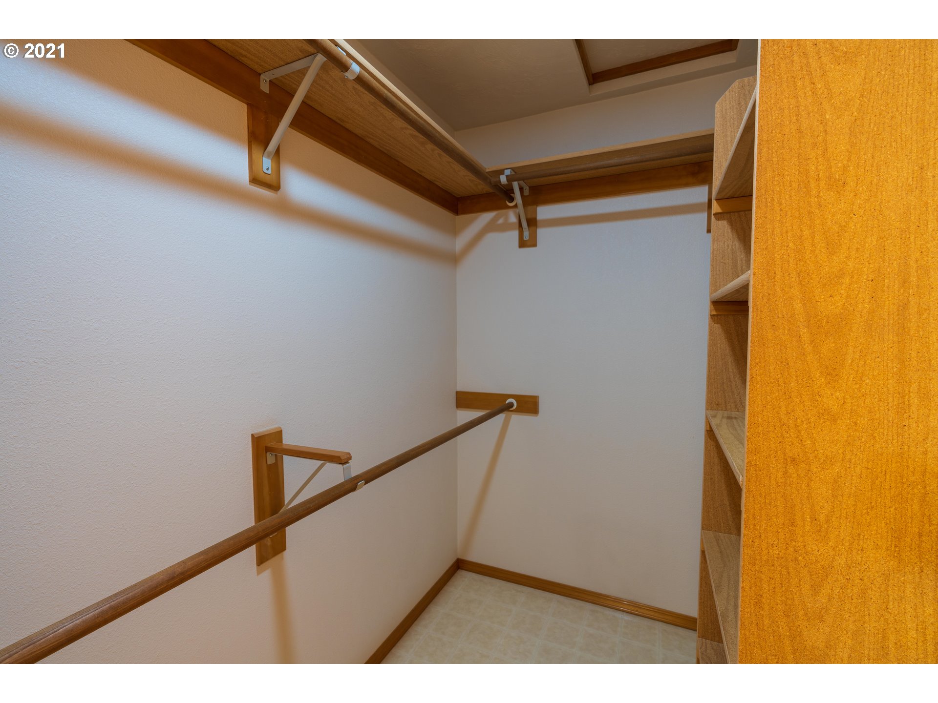 3305 Falcon Drive Springfield, OR 97477 - Photo 20 of 26 a view of wooden floor