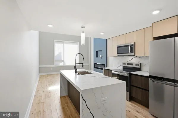 $2,845 | 1000 West Girard Avenue, Unit 439, Philadelphia, PA 19123