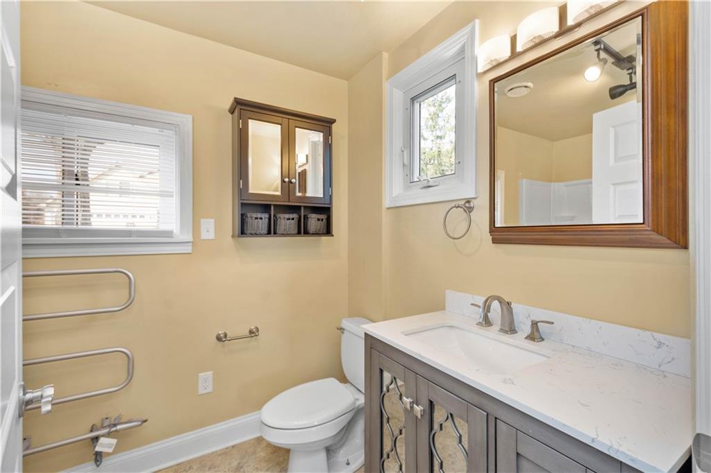 239 Ewing Road Carnegie, PA 15106 - Photo 8 of 19 Main Floor Bathroom