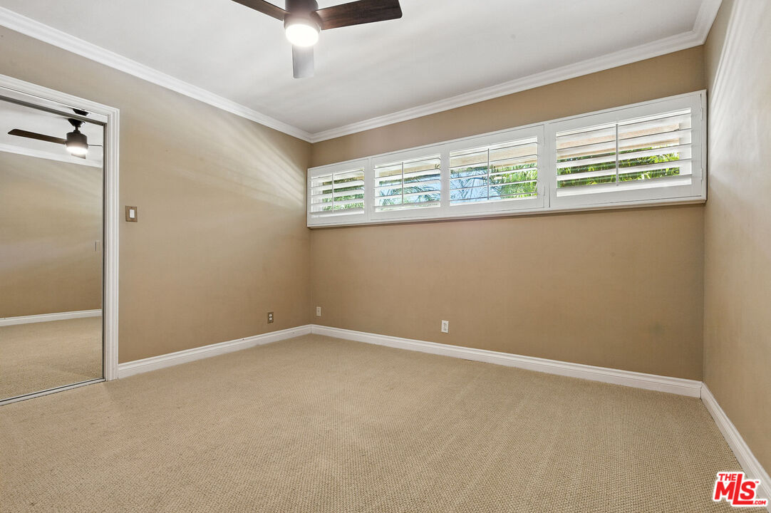 2401 Robalo Avenue San Pedro, CA 90732 - Photo 13 of 30 Gallery Image 13