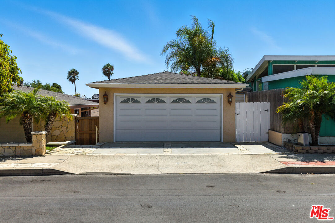 2401 Robalo Avenue San Pedro, CA 90732 - Photo 25 of 30 Gallery Image 25