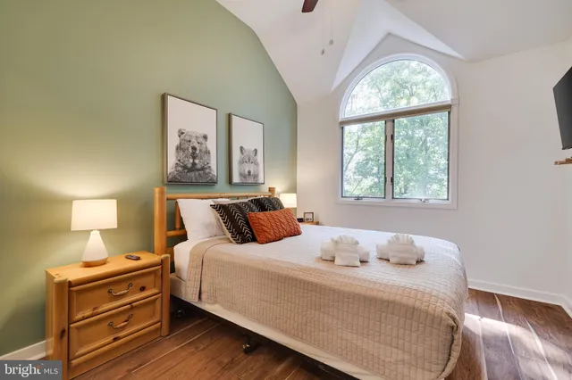 $399,000 | 78 Laurelwood Drive, Lake Harmony, PA 18624