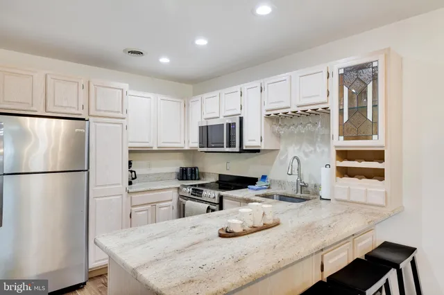 $399,000 | 78 Laurelwood Drive, Lake Harmony, PA 18624