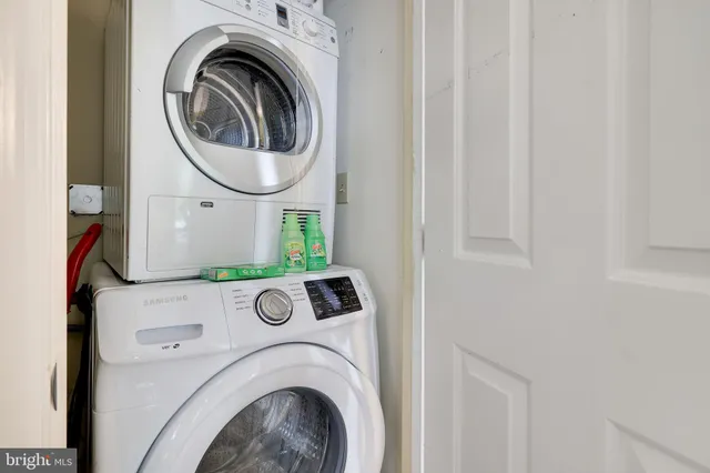 $399,000 | 78 Laurelwood Drive, Lake Harmony, PA 18624