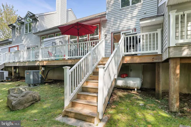 $399,000 | 78 Laurelwood Drive, Lake Harmony, PA 18624