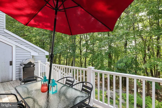 $399,000 | 78 Laurelwood Drive, Lake Harmony, PA 18624