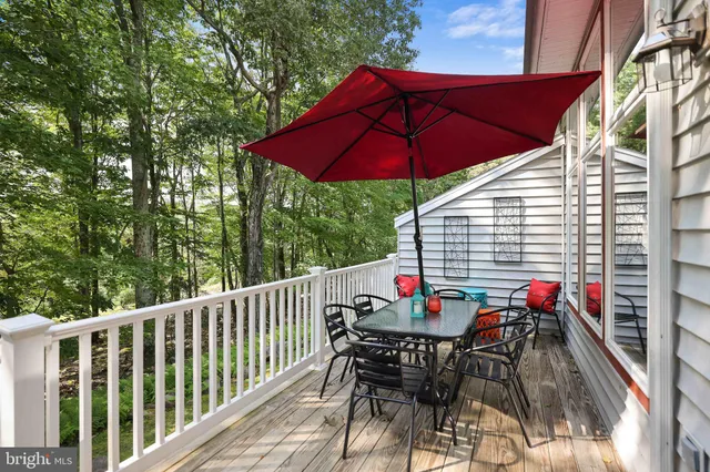 $399,000 | 78 Laurelwood Drive, Lake Harmony, PA 18624