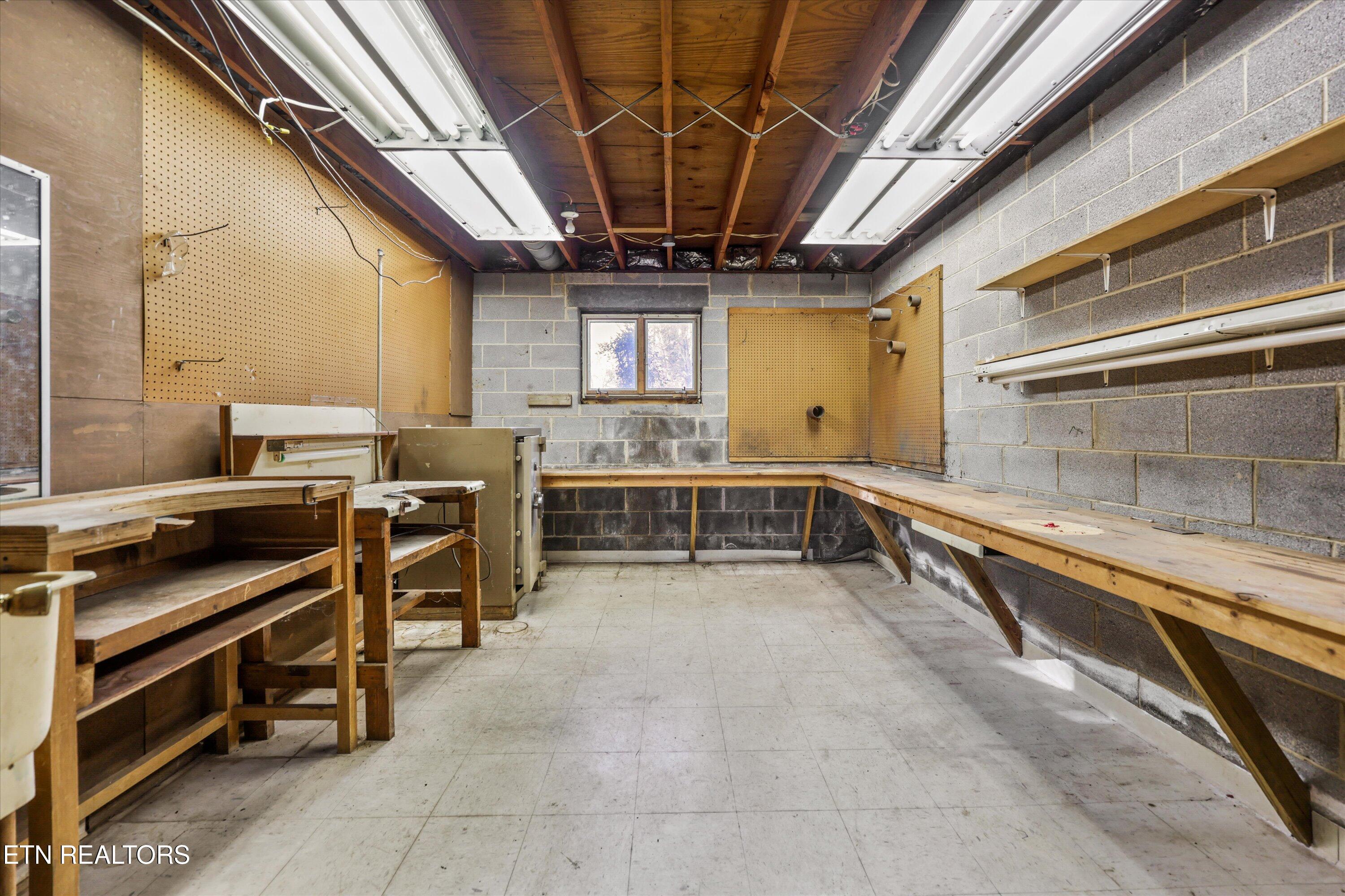 206 Alfred McCammon Road Maryville, TN 37804 - Photo 28 of 45 28-206 Alfred McCammon Rd 30