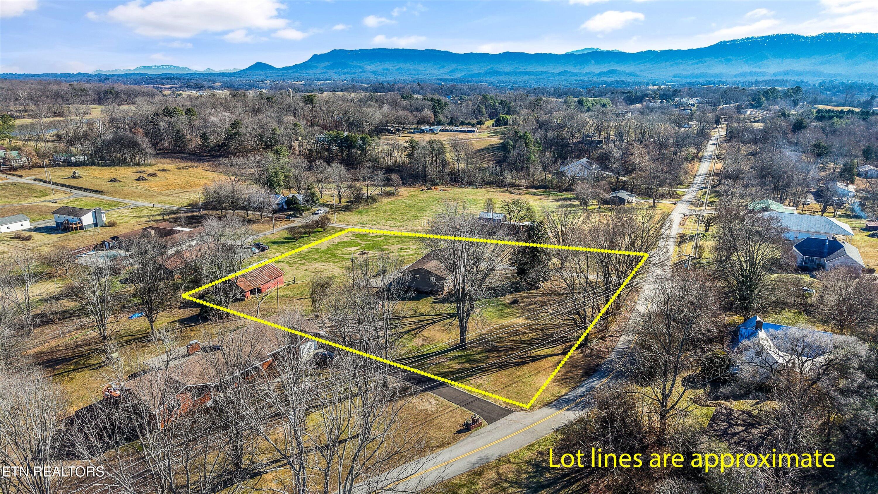 206 Alfred McCammon Road Maryville, TN 37804 - Photo 3 of 48 2-206 Alfred McCammon Rd 41