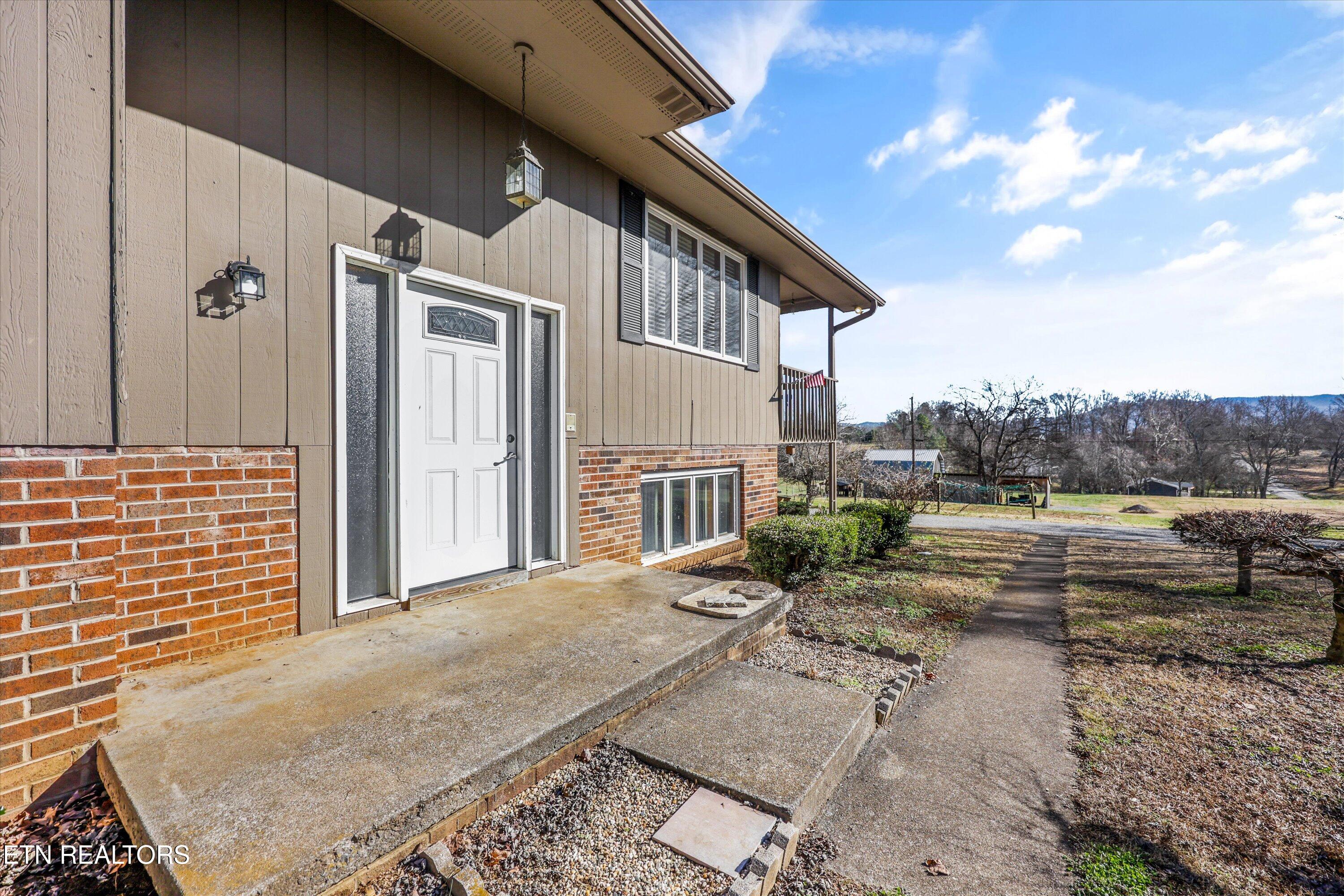 206 Alfred McCammon Road Maryville, TN 37804 - Photo 6 of 48 04-206 Alfred McCammon Rd 01