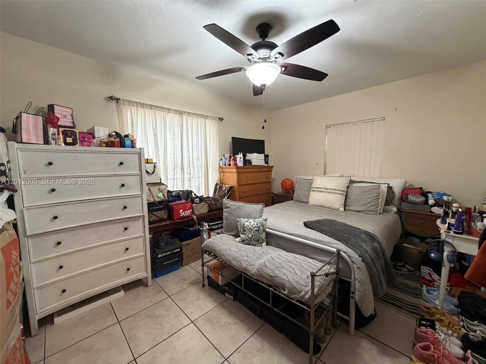 596 Northwest 109th Street Miami, FL 33168 - Photo 13 of 15